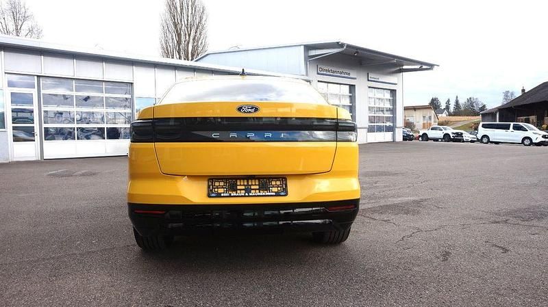Nouvelle Ford Capri Premium 210 kW (286 ch) 2025 Jaune SUV