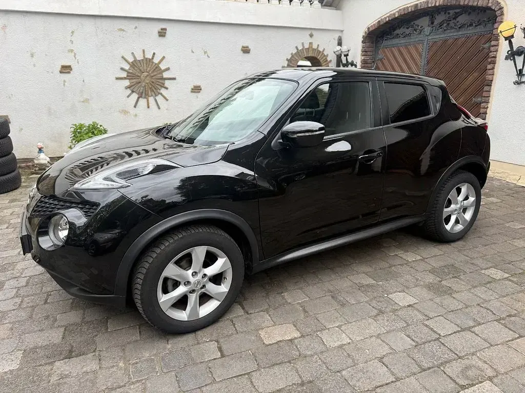 Gebraucht Nissan Juke N-Connecta 116 PS (85 kW) 2016 Schwarz SUV