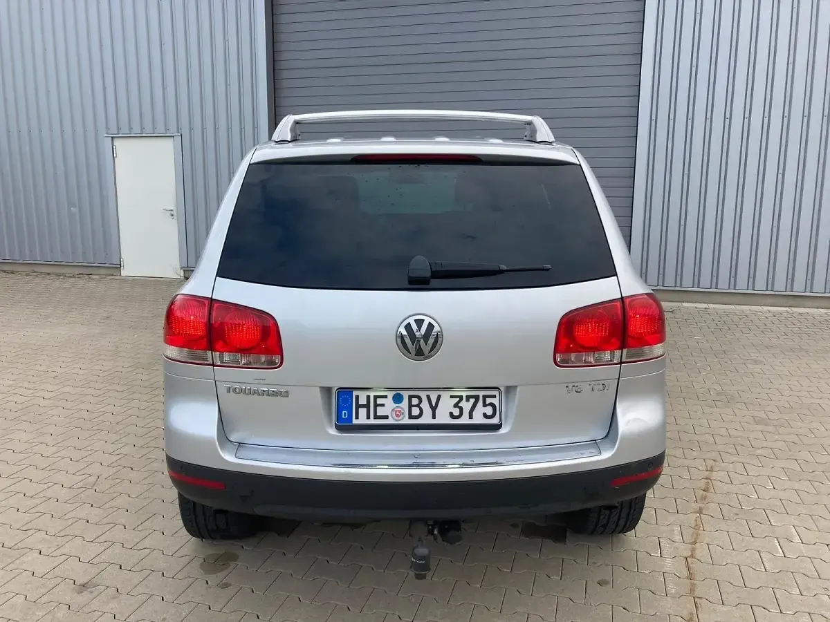 Gebraucht VW Touareg 225 PS (165 kW) 2005 Silber SUV