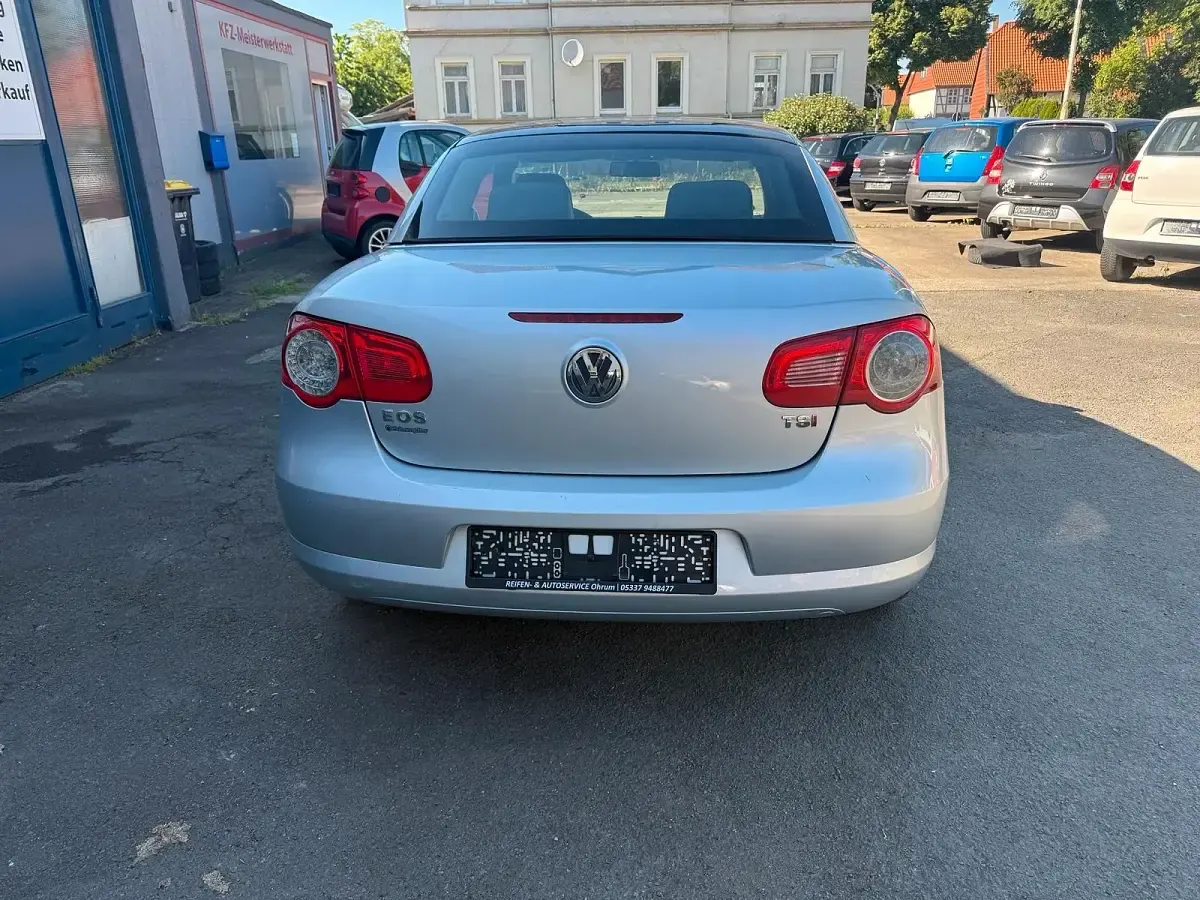 Occasion VW Eos 122 ch (89 kW) 2008 Argent Cabriolet