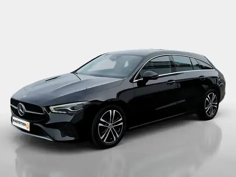 Gebraucht Mercedes CLA180 Shooting Brake 150 PS (110 kW) 2023 Nachtschwarz Kombi
