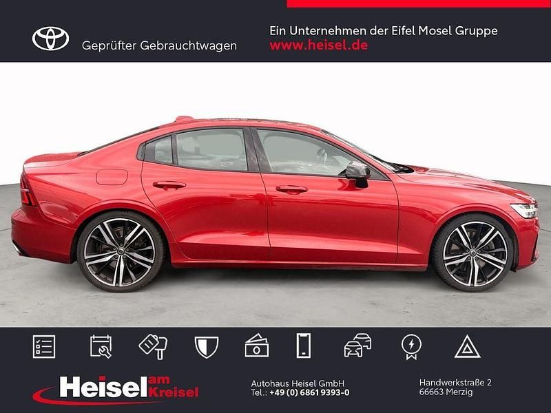 Gebraucht Volvo S60 R-Design 250 PS (183 kW) 2019 Rot Limousine