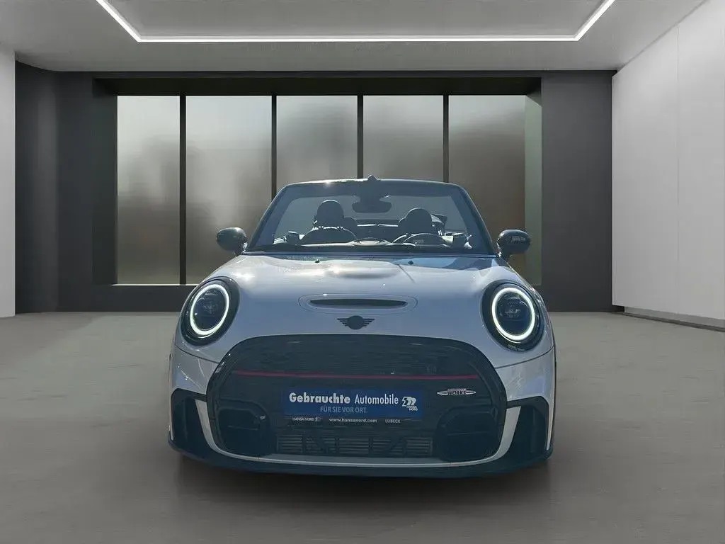 Gebraucht Mini John Cooper Works Cabriolet 231 PS (169 kW) 2024 Weiss / nanuq white Cabrio