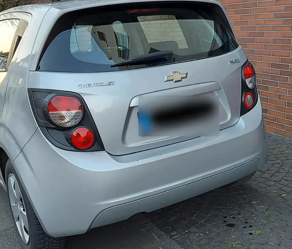 Gebraucht Chevrolet Aveo 86 PS (63 kW) 2011 Silber Kleinwagen