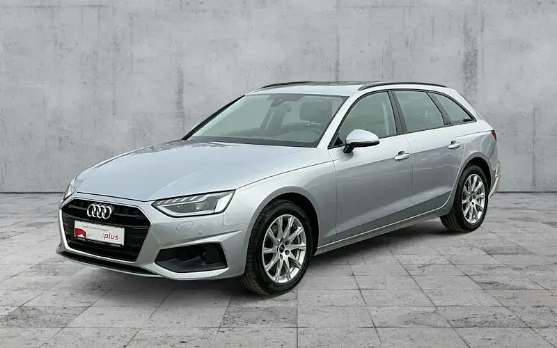 Gebraucht Audi A4 Comfort 136 PS (100 kW) 2024 Silber Kombi
