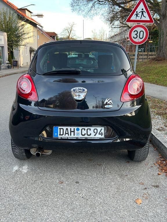 Gebraucht Ford Ka Titanium 69 PS (50 kW) 2010 Schwarz Kleinwagen