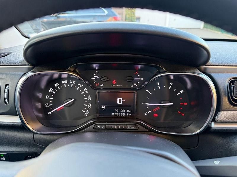 Gebraucht Citroën C3 Feel 82 PS (60 kW) 2018 Grün Kleinwagen