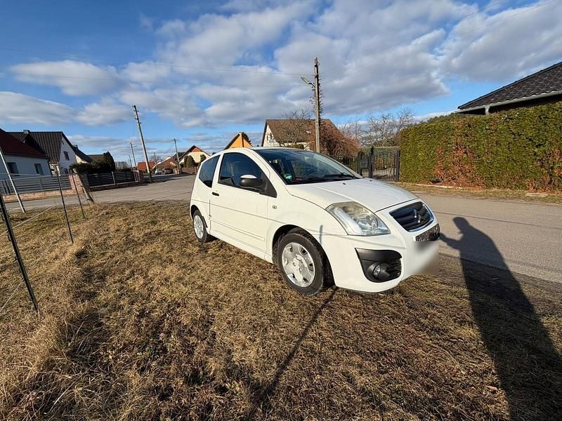 Gebraucht Citroën C2 VTR Sport 73 PS (53 kW) 2008 Weiß Kleinwagen