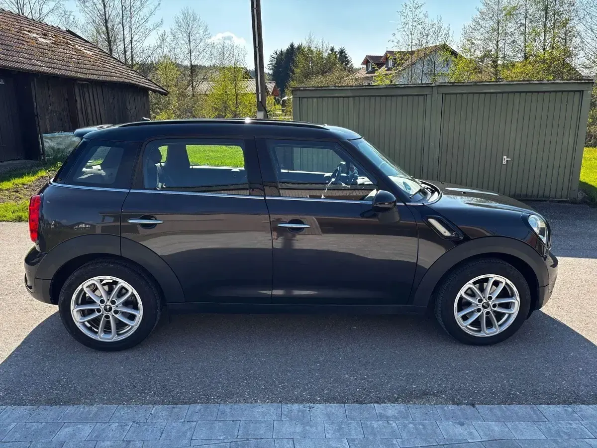 Usado Mini Cooper SD 143 HP (105 kW) 2015 Preto Citadino