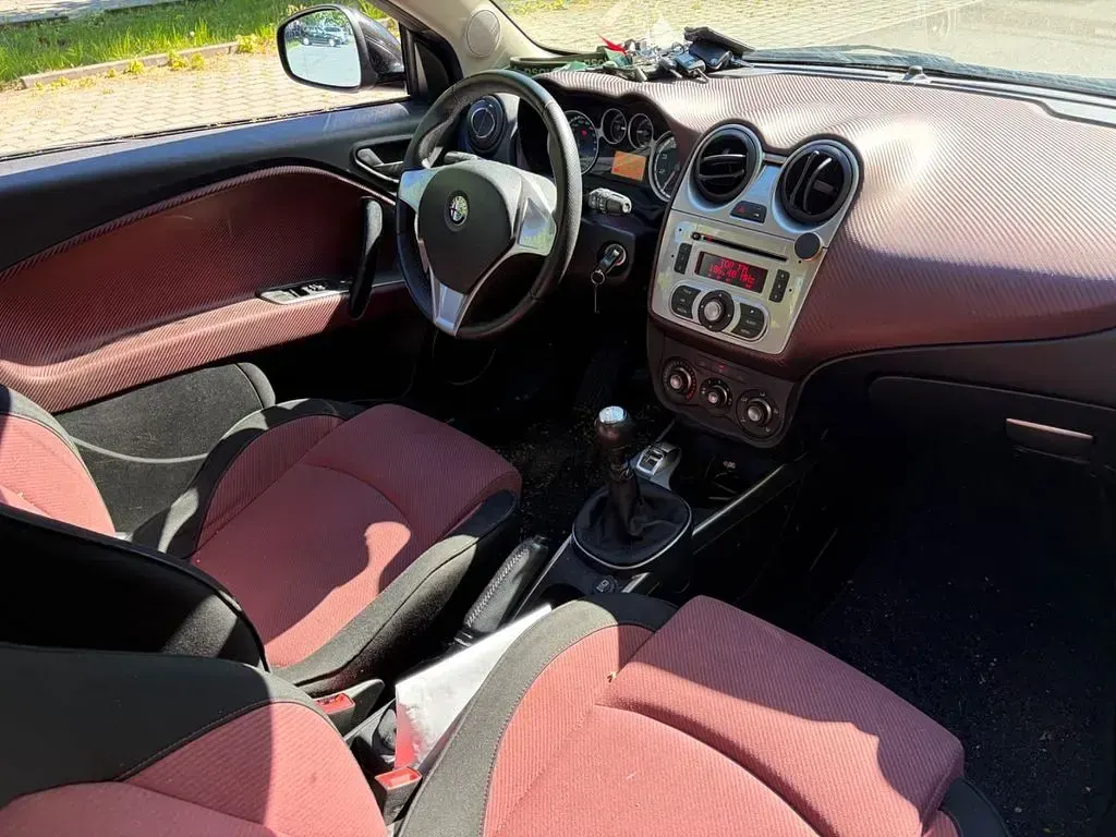 Brugt Alfa Romeo MiTo 95 HK (69 kW) 2009 Sort Hatchback