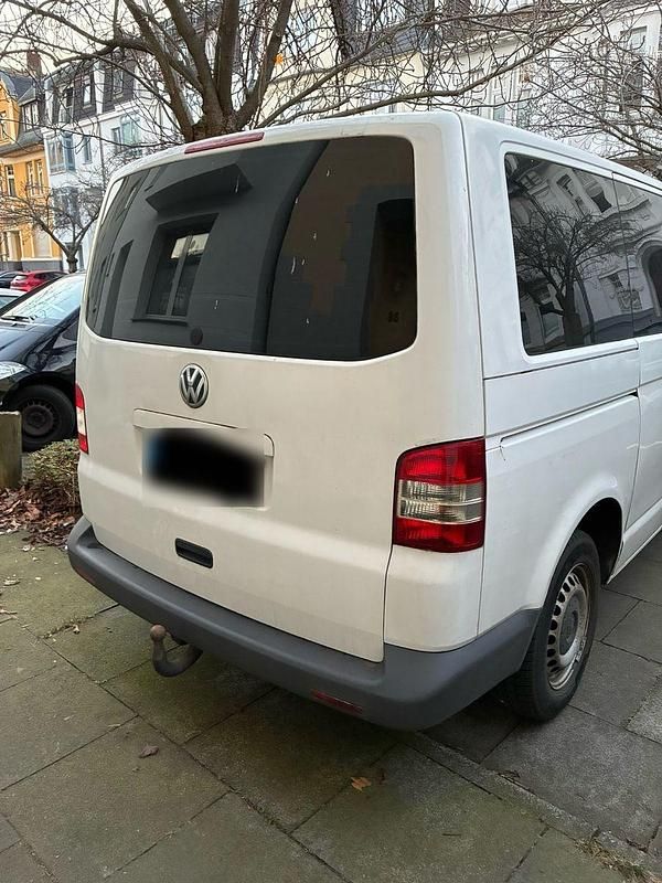 Usado VW Multivan 102 HP (75 kW) 2010 Branco Monovolume