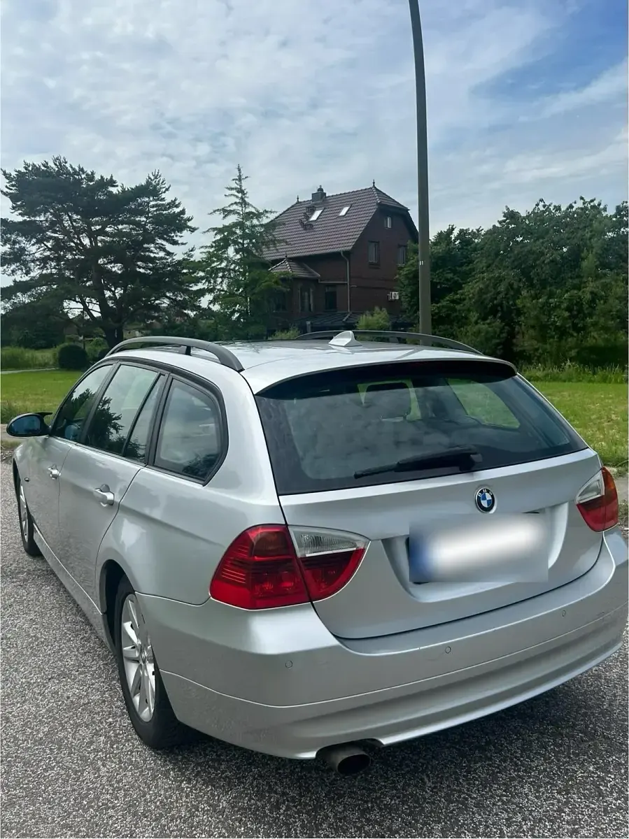 Gebraucht BMW 320 150 PS (110 kW) 2006 Silber Kombi
