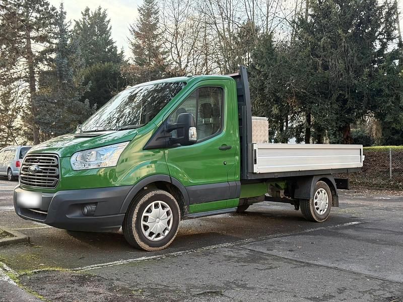 Second-hand Ford Transit 131 CP (96 kW) 2019 Verde