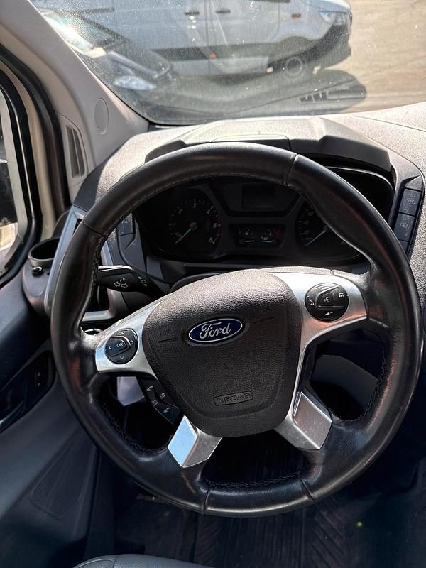 Gebraucht Ford Transit Custom 2018 Beige Van / Kleinbus