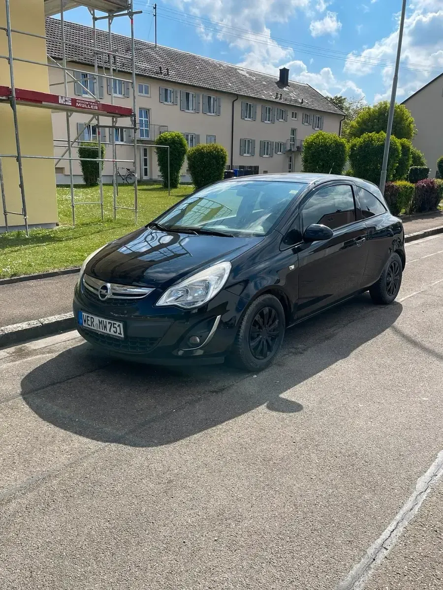 Gebraucht Opel Corsa 85 PS (62 kW) 2011 Schwarz Kleinwagen