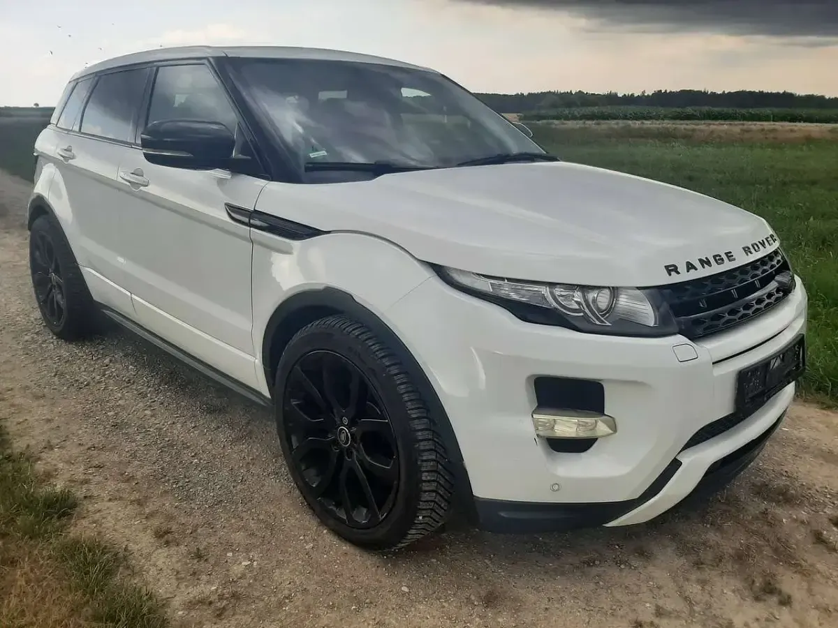 Gebraucht Land Rover Range Rover evoque Dynamic 190 PS (139 kW) 2013 Fuji white SUV