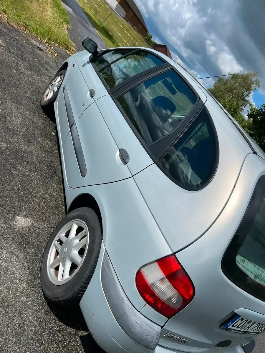Gebraucht Renault Scénic 107 PS (78 kW) 2001 Grau Van / Kleinbus