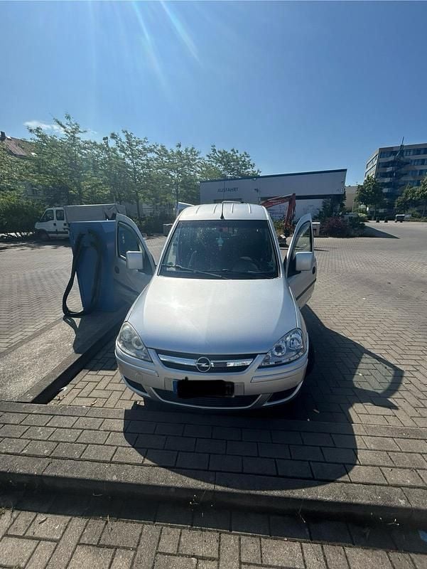Silber Gebraucht 2003 Opel Combo Van / Kleinbus | 1.900 € (Guter Preis) - Bild 1/4