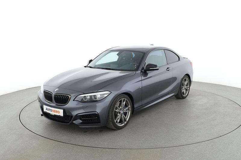 Grau Gebraucht 2019 BMW M240 M Sport Coupé | 35.860 € (Fairer Preis) - Bild 1/3