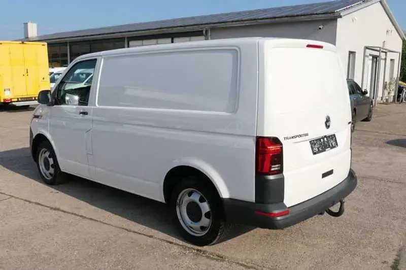 Gebraucht VW T6.1 204 PS (150 kW) 2021 Weiß Van