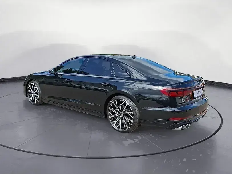 Gebraucht Audi S8 Ambiente 571 PS (419 kW) 2023 Schwarz Limousine