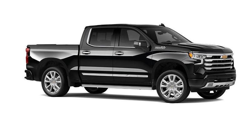 Neu Chevrolet Silverado 281 PS (206 kW) 2025 Schwarz SUV