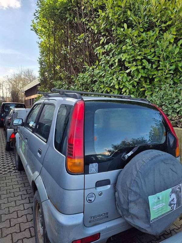 Gebraucht Daihatsu Terios 83 PS (61 kW) 1998 Grau SUV