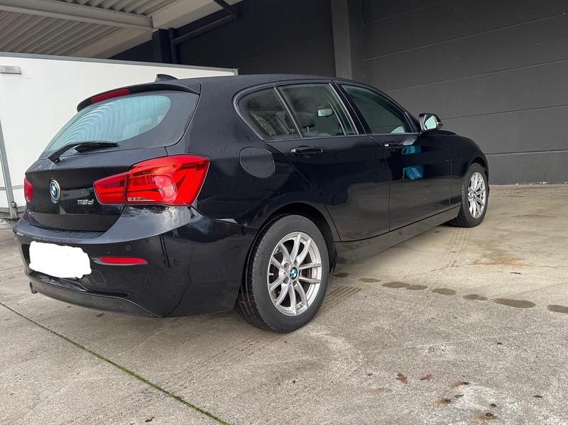 Gebraucht BMW 116 116 PS (85 kW) 2016 Schwarz Kleinwagen