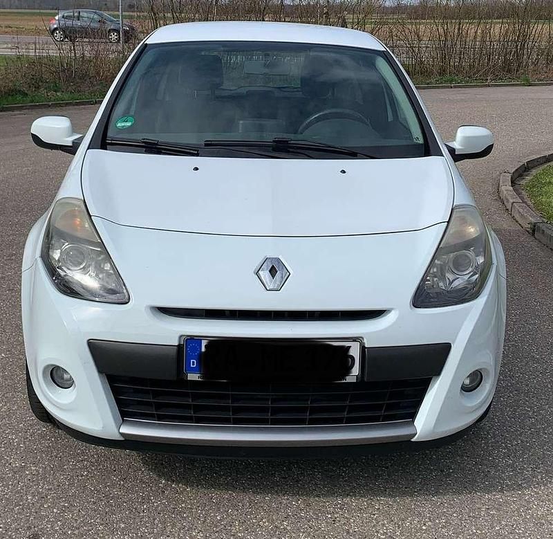 Gebraucht Renault Clio II Night&Day 75 PS (55 kW) 2010 Limousine