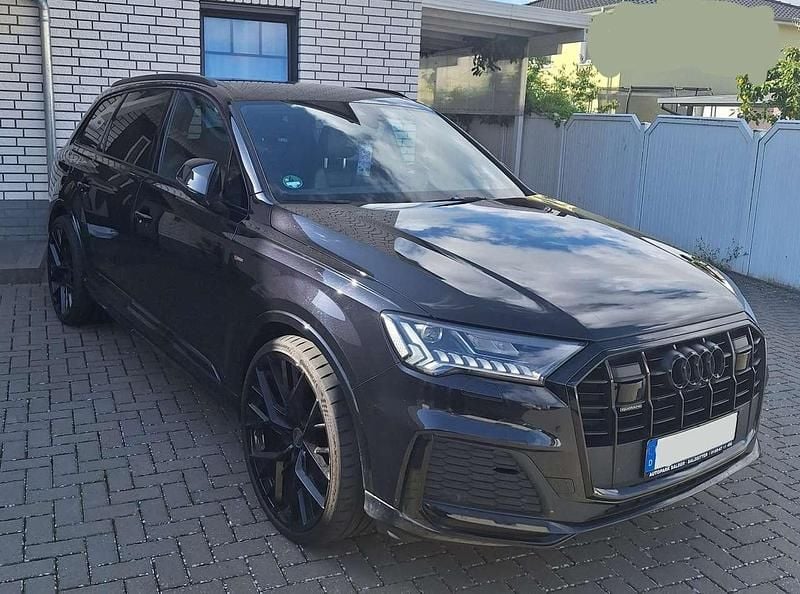 Schwarz Gebraucht 2021 Audi Q7 S-Line SUV | 55.900 € (Fairer Preis) - Bild 1/4