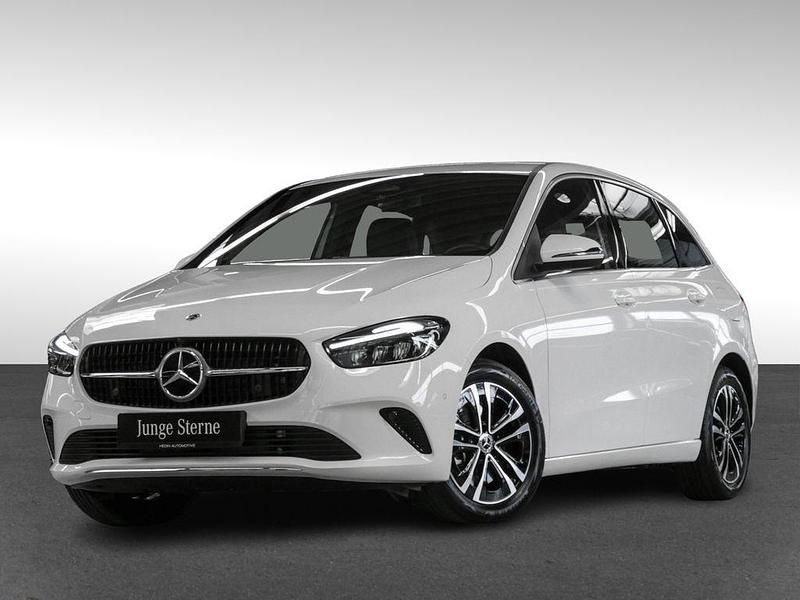 Gebraucht Mercedes B250e Progressive 218 PS (160 kW) 2024 Weiß Van / Kleinbus