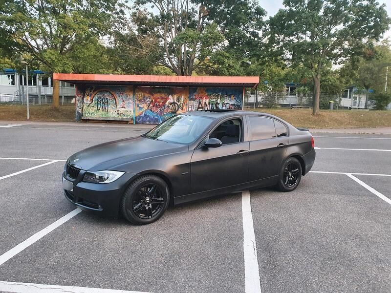 Schwarz Gebraucht 2007 BMW 318 Limousine | 3.600 € (Guter Preis) - Bild 1/4