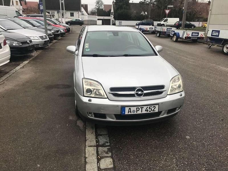 Gebraucht Opel Vectra Elegance 155 PS (114 kW) 2004 Silber Limousine