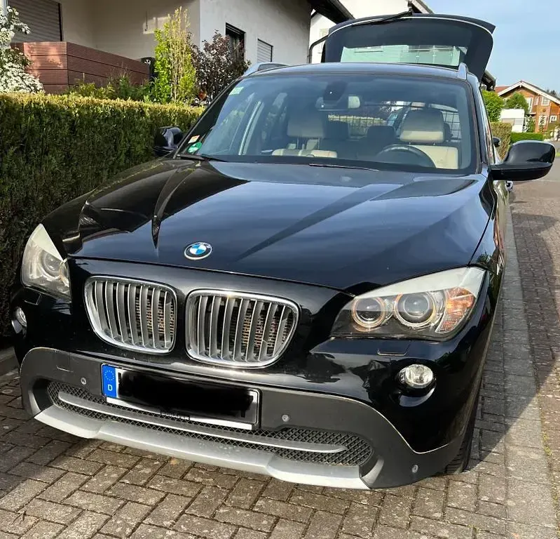 Gebraucht BMW X1 204 PS (150 kW) 2011 Schwarz SUV