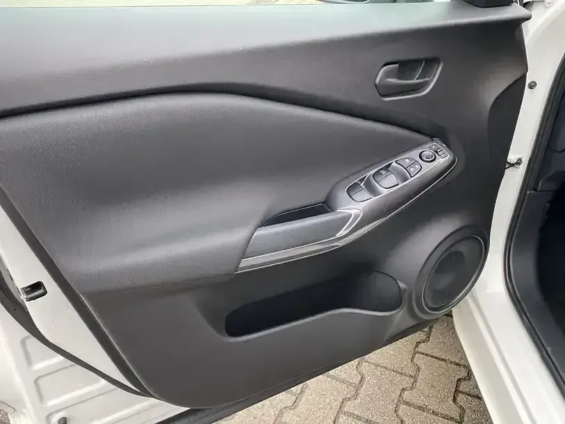 Gebraucht Nissan Juke Visia 117 PS (86 kW) 2024 Weiß weiß SUV
