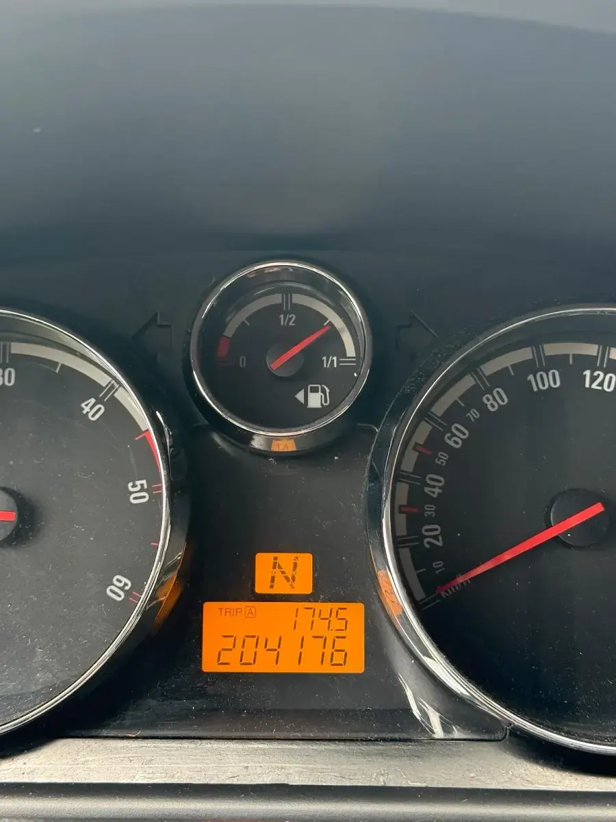 Gebraucht Opel Antara 150 PS (110 kW) 2007 Schwarz SUV