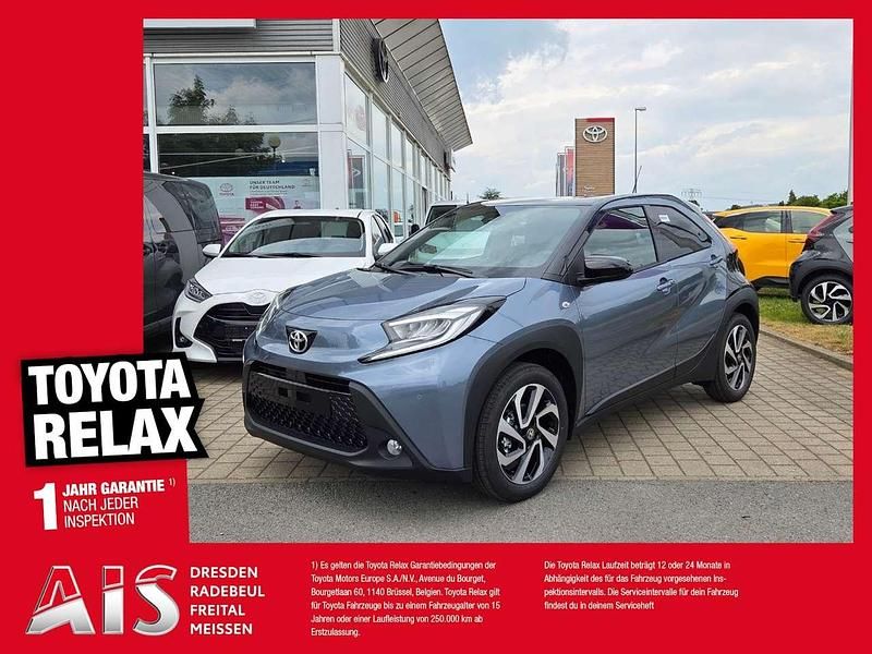 Celestite grey / night sky black Neu 2025 Toyota Aygo Kleinwagen | 18.390 € - Bild 1/4