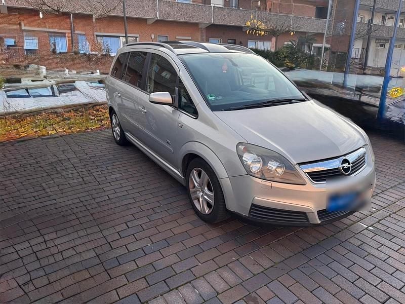 Beige Gebraucht 2006 Opel Zafira OPC Van / Kleinbus | 1.500 € (Superpreis) - Bild 1/4