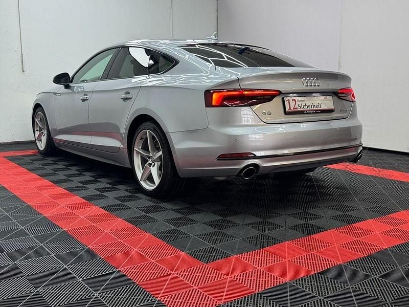 Gebraucht Audi A5 Sportback Sport 170 PS (125 kW) 2018 Silber Kleinwagen