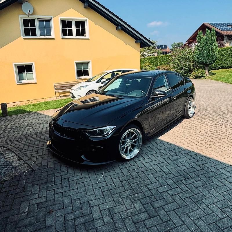 Gebraucht BMW 335 315 PS (231 kW) 2013 Schwarz Limousine