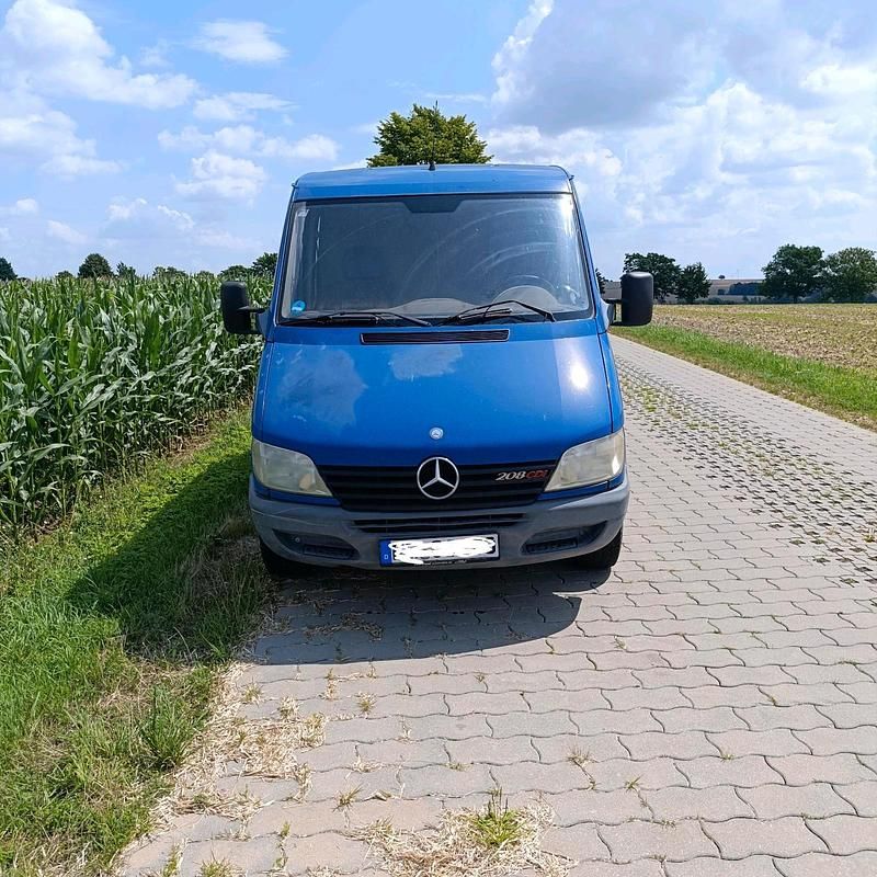 Blau Gebraucht 2000 Mercedes Sprinter Van | 2.000 € - Bild 1/4