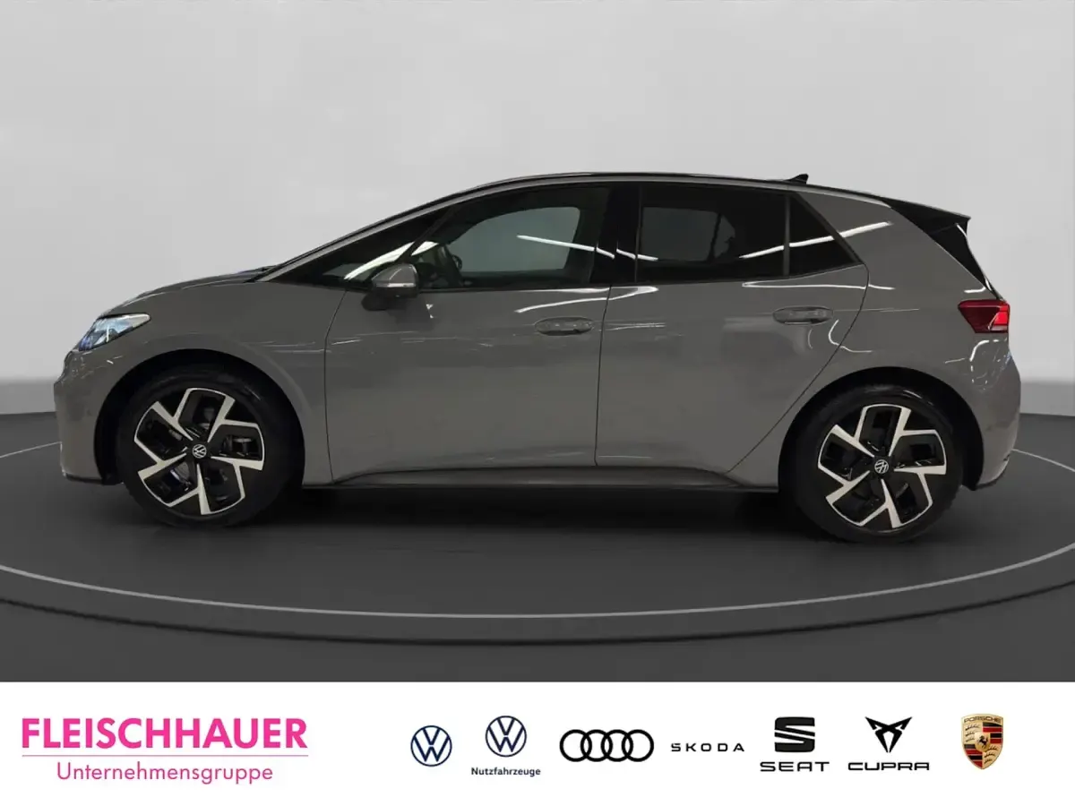 Gebraucht VW ID.3 IQ Drive 150 kW (204 PS) 2024 Grau Kleinwagen