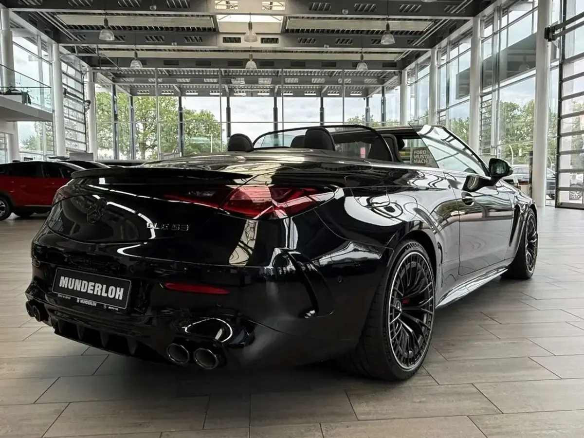 Gebraucht Mercedes CLE53 AMG Premium Plus 449 PS (330 kW) 2024 Obsidianschwarz metallic Cabrio