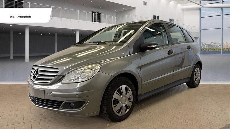 Schwarz Gebraucht 2006 Mercedes B170 Van / Kleinbus | 3.999 € (Fairer Preis) - Bild 1/4
