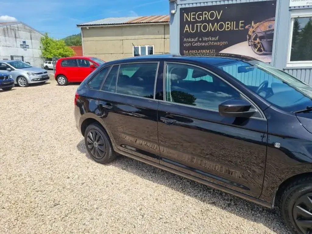 Gebraucht Skoda Rapid Drive 86 PS (63 kW) 2014 Cerna magic/black magic Limousine