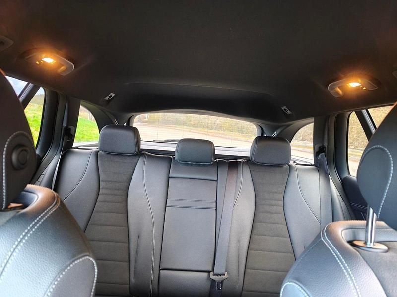 Gebraucht Mercedes E300 306 PS (225 kW) 2020 Schwarz Kombi