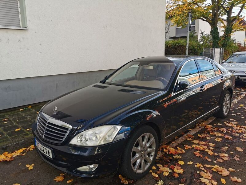 Schwarz Gebraucht 2009 Mercedes S320 Limousine | 15.500 € (Etwas zu teuer) - Bild 1/4