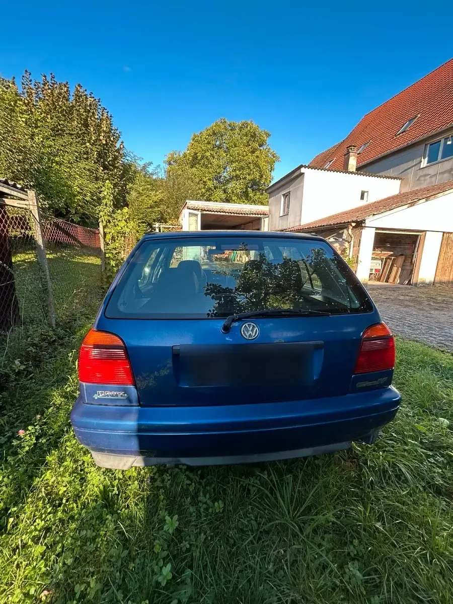 Brugt VW Golf III 75 HK (55 kW) 1997 Blå Hatchback