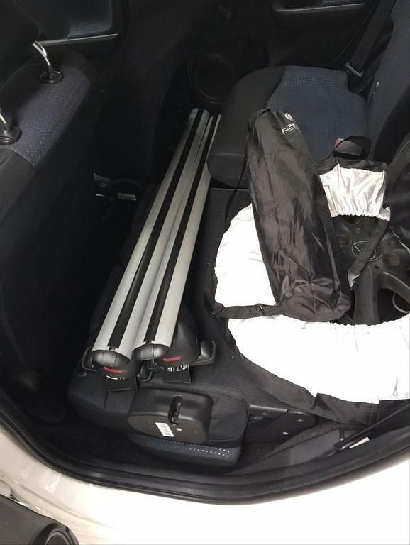 Gebraucht Honda Jazz Trend 90 PS (66 kW) 2011 Weiß Kleinwagen