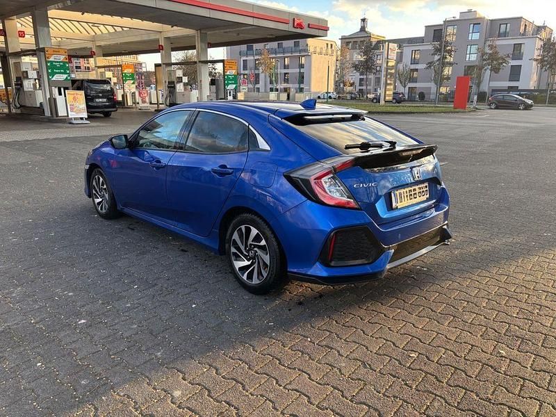 Gebraucht Honda Civic Elegance 129 PS (94 kW) 2017 Blau Limousine